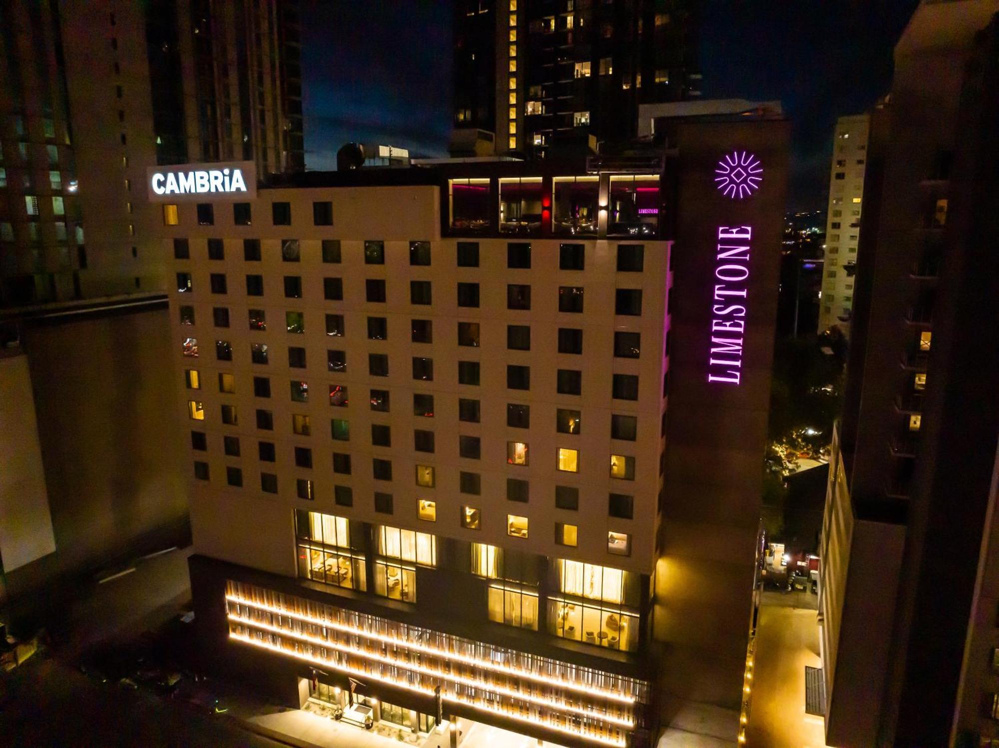 Cambria Hotel Austin Downtown Exterior foto